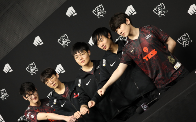 6将比赛拖 6将比赛拖