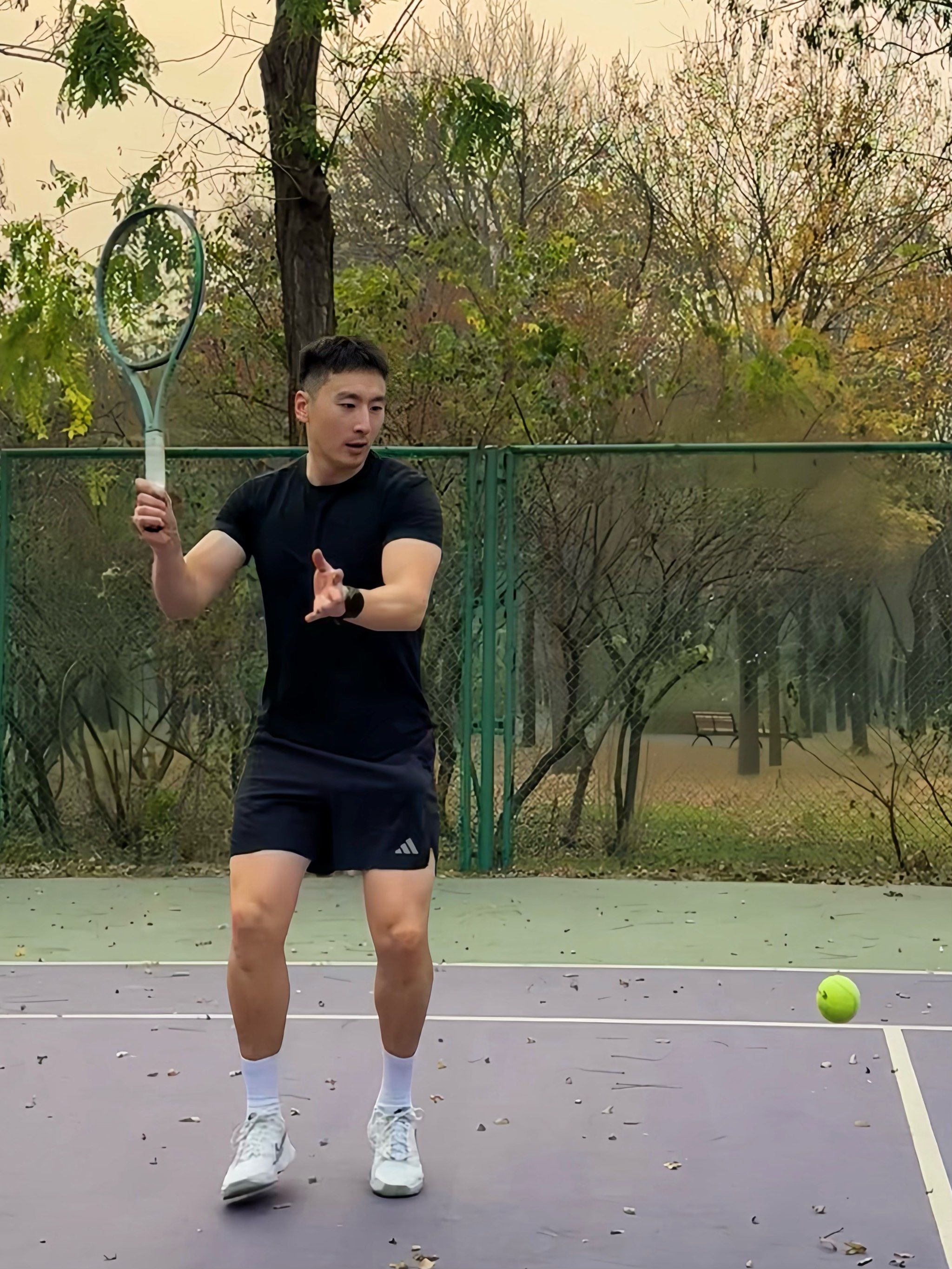 克向未来突 克向未来突