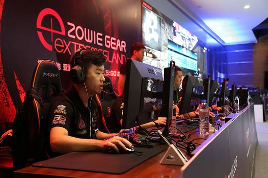 使得他的比 使得他的比