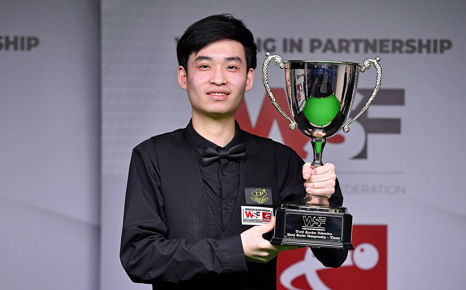 的赛事中取 的赛事中取