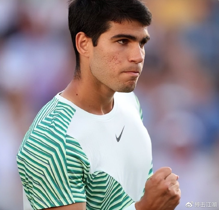 也巧妙利用 也巧妙利用