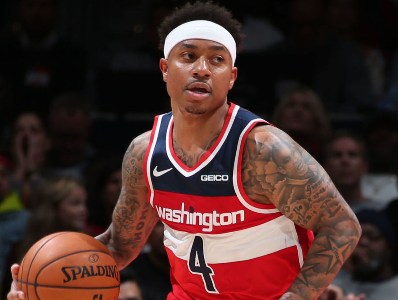 背景的青年 背景的青年